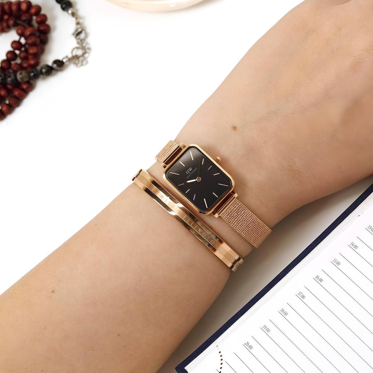 Buy Daniel Wellington Classic Petite 32mm Women's Watch - Elegant & Slim Design