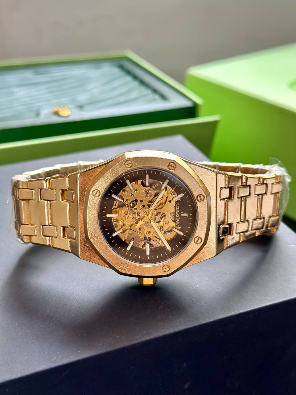 Audemars Piguet PREMIUM Model - Royal Oak