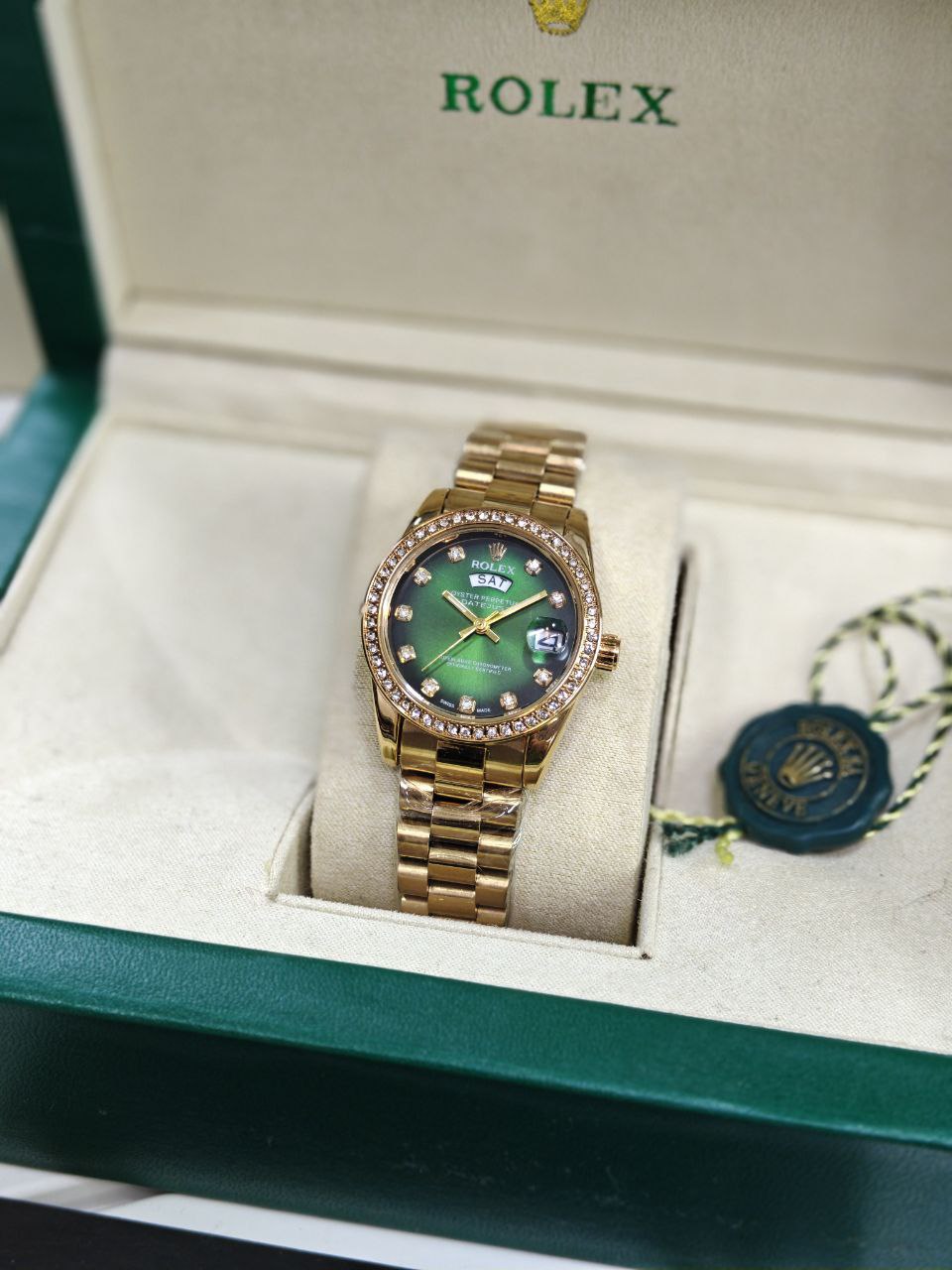 Rolex Day Date Oyster Perpetual 28mm Women's Watch – Premium Luxury with Green Diamond Dial