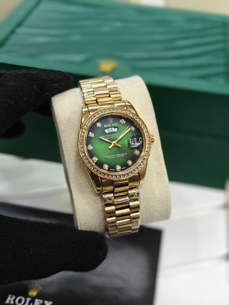 Rolex Day Date Oyster Perpetual 28mm Women's Watch – Premium Luxury with Green Diamond Dial